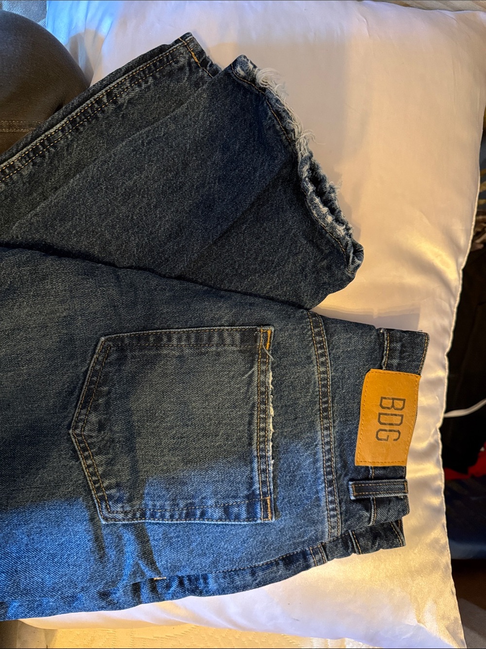 BDG Women’s Blue Cowboy Jean Denim Relaxed Fit Jeans with Leather Patch